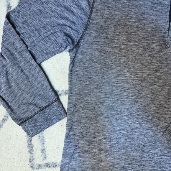 Men’s Tommy Bahama Polo half Button Up long sleeve - Picture 3 of 5